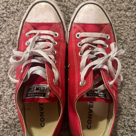Women’s Red Converse - Picture 2 of 12
